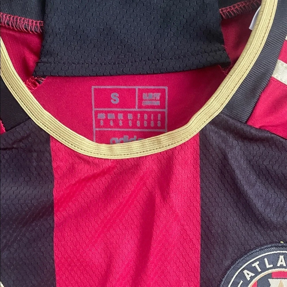 NWT Adidas ATL Atlanta United Red, Black Striped Soccer Jersey, Gold Accents SM